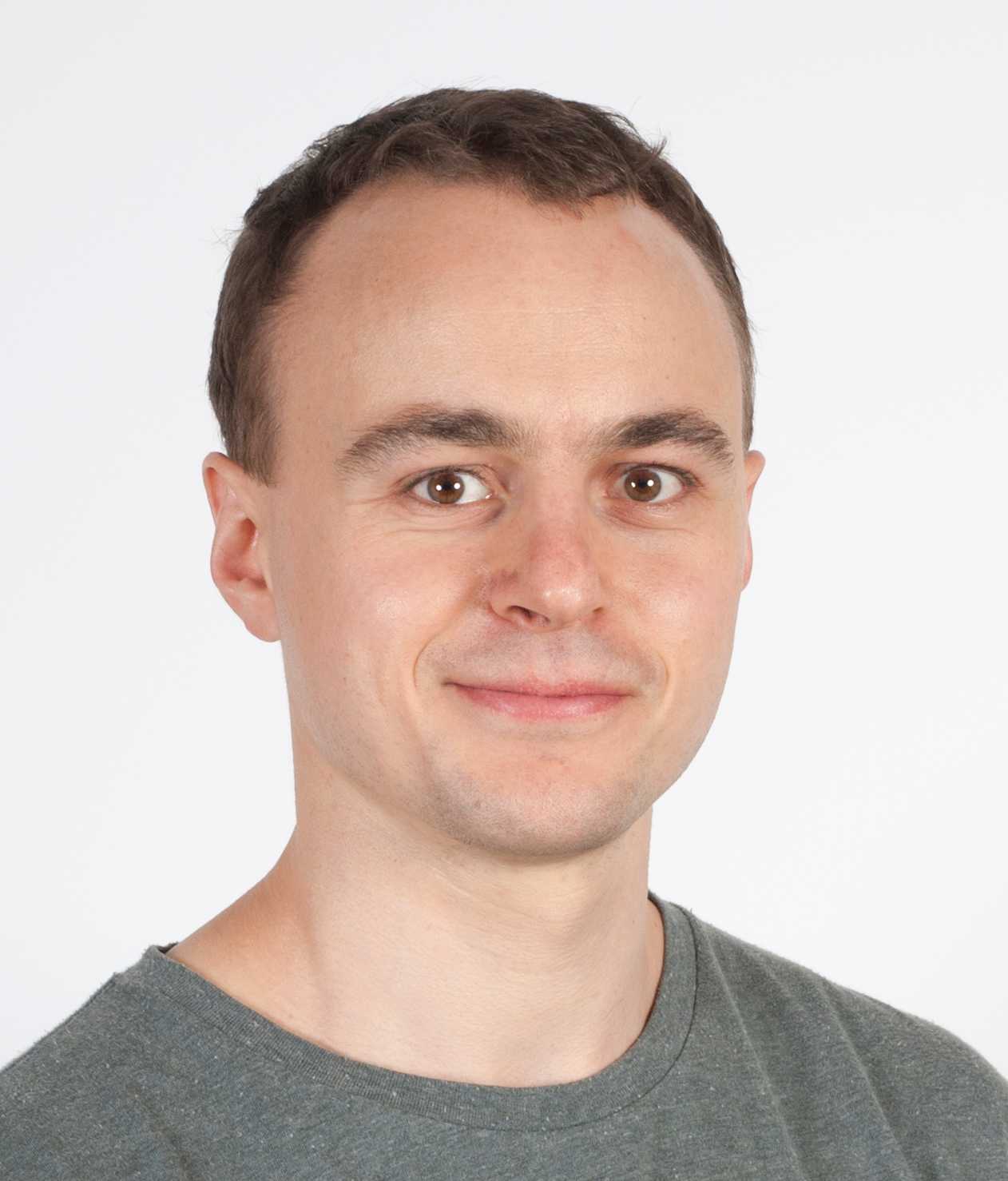 Dr. Matthias Muhar